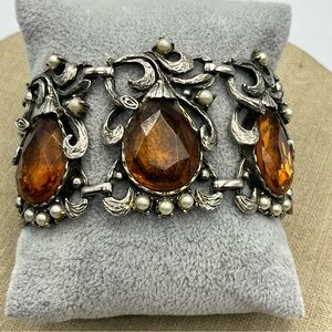 Vintage art deco Silver tone and Orange glass hinged Bracelet